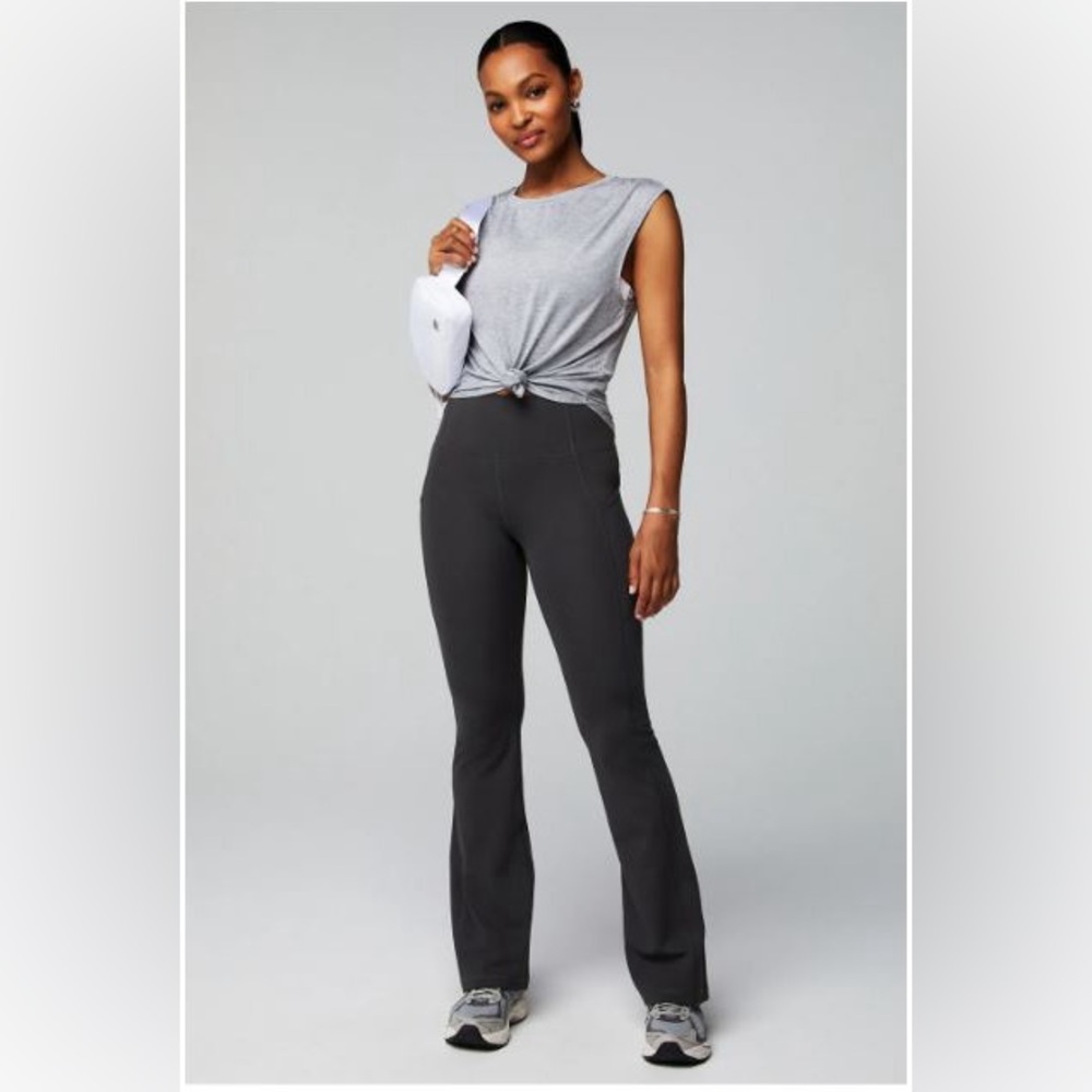 NWT- (34” TALL INSEAM)Fabletics Oasis Pureluxe HW Pocketed Kick Flare - MIDNIGHT